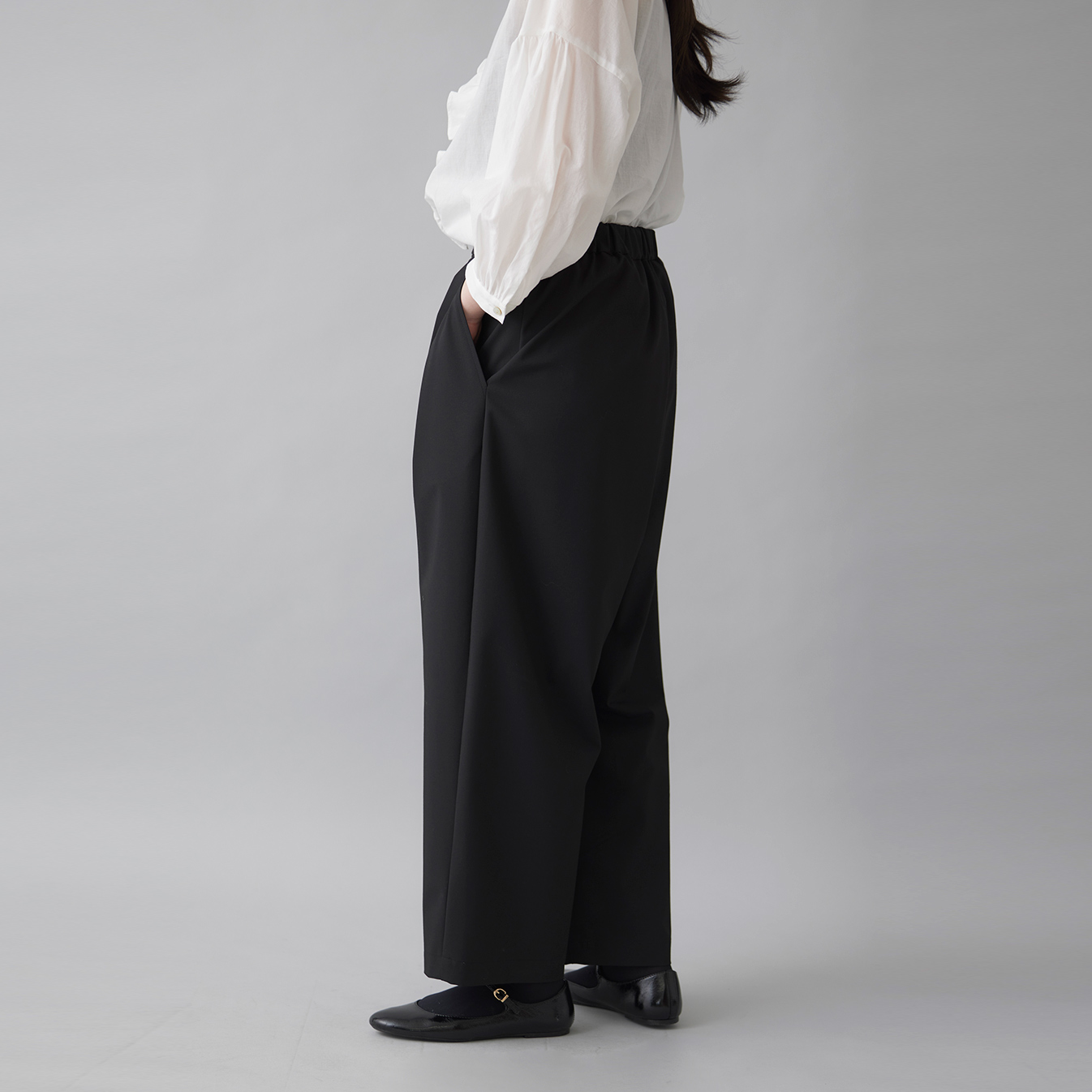 トロストレッチ タックパンツ