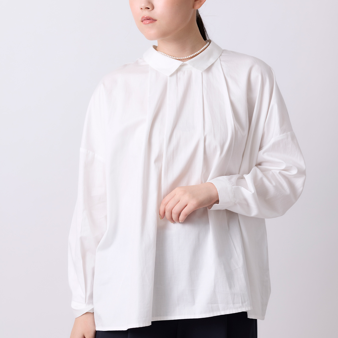 サテンシルクソフト 2wayタックシャツ