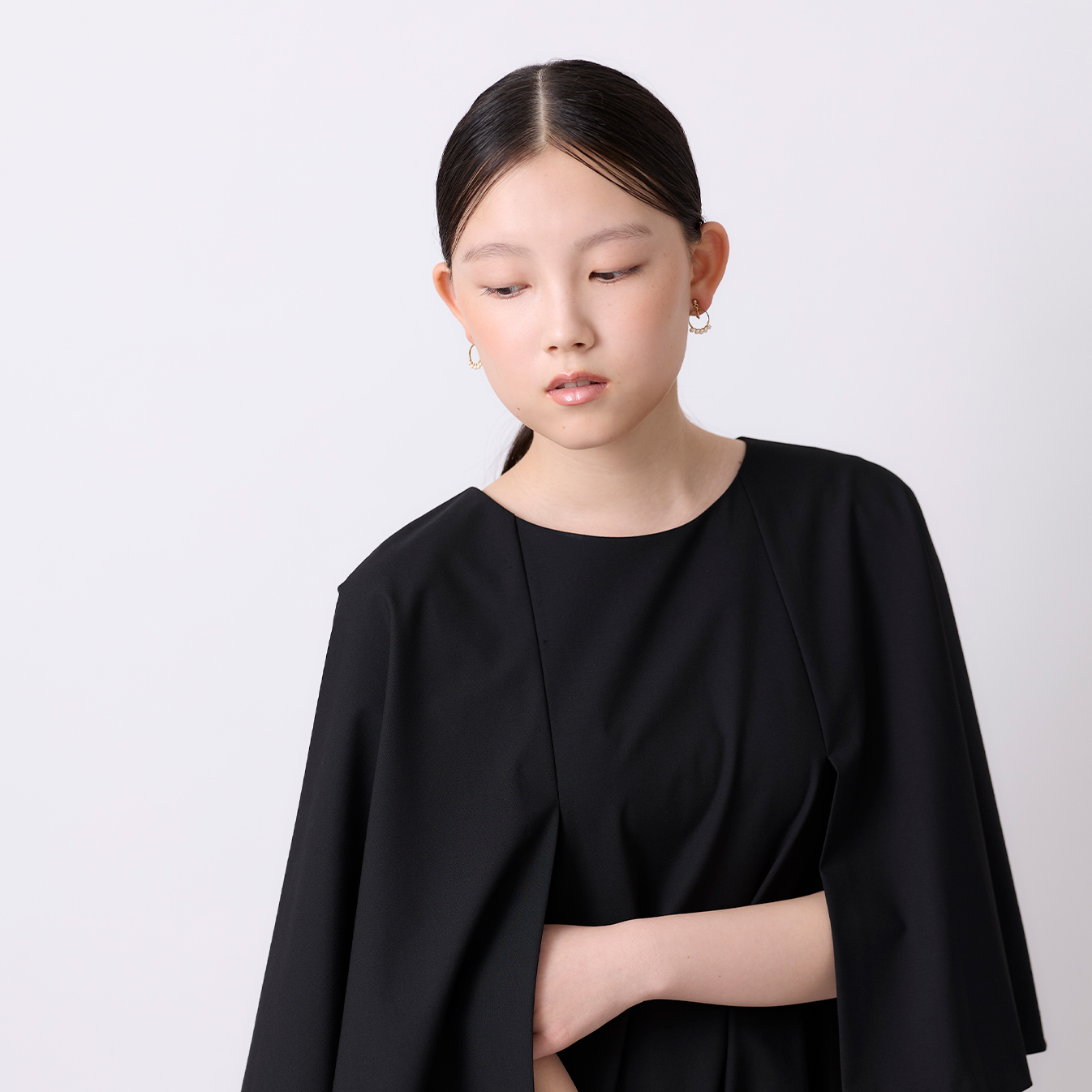 トロストレッチ ケープワンピース